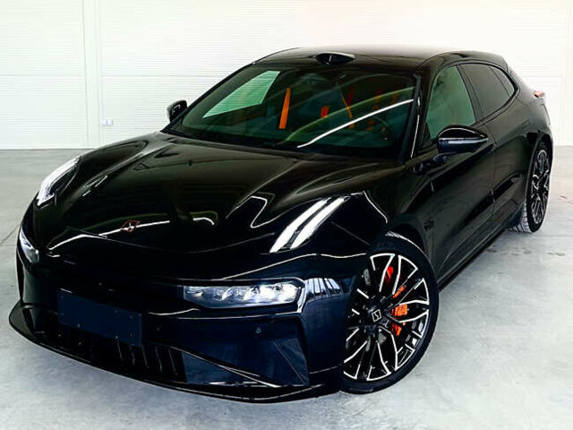 Черный Zeekr 001, объемом двигателя 0 л и пробегом 9 тыс. км за 44900 $, фото 1 на Automoto.ua