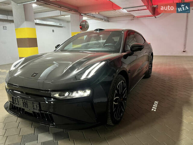 Чорний Zeekr 001, об'ємом двигуна 0 л та пробігом 11 тис. км за 47000 $, фото 1 на Automoto.ua