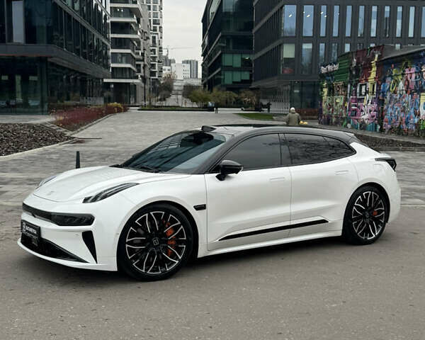 Zeekr 001, объемом двигателя 0 л и пробегом 22 тыс. км за 46000 $, фото 1 на Automoto.ua