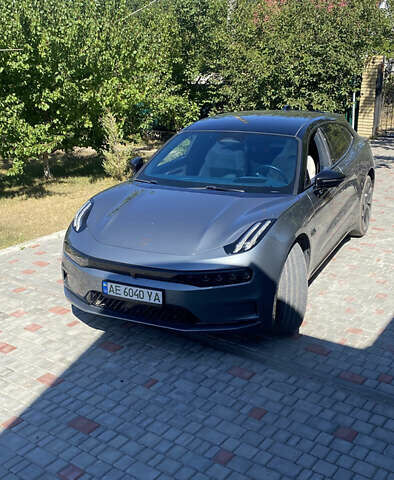 Сірий Zeekr 001, об'ємом двигуна 0 л та пробігом 54 тис. км за 33333 $, фото 1 на Automoto.ua