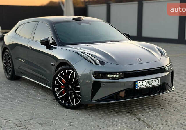 Серый Zeekr 001, объемом двигателя 0 л и пробегом 16 тыс. км за 48500 $, фото 1 на Automoto.ua