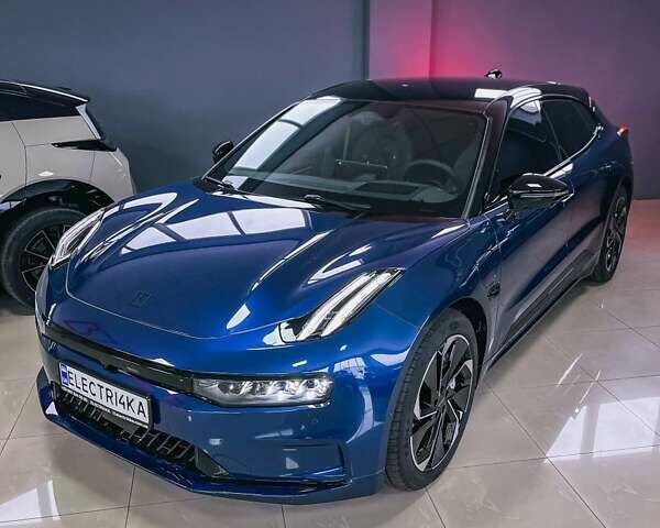 Синий Zeekr 001, объемом двигателя 0 л и пробегом 1 тыс. км за 46000 $, фото 1 на Automoto.ua