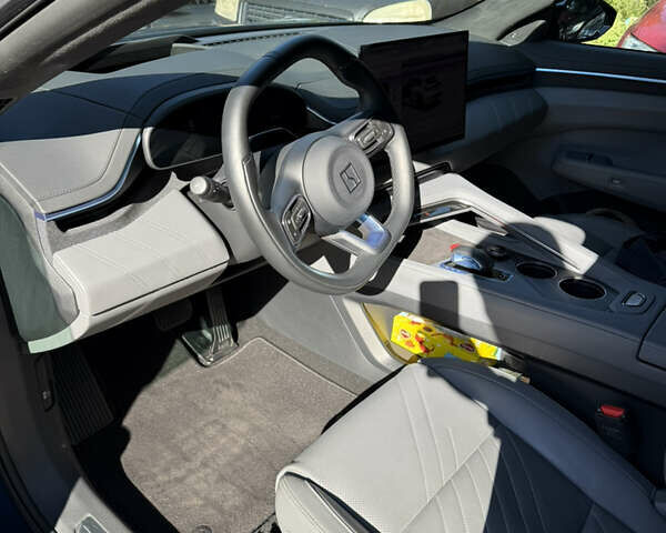 Синій Zeekr 001, об'ємом двигуна 0 л та пробігом 42 тис. км за 44000 $, фото 1 на Automoto.ua