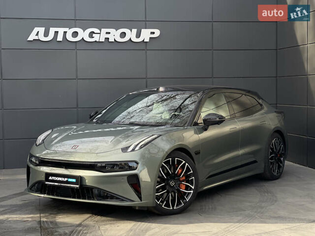 Зеленый Zeekr 001, объемом двигателя 0 л и пробегом 1 тыс. км за 50000 $, фото 1 на Automoto.ua