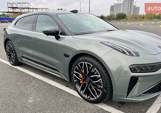 Зеленый Zeekr 001, объемом двигателя 0 л и пробегом 4 тыс. км за 55000 $, фото 1 на Automoto.ua