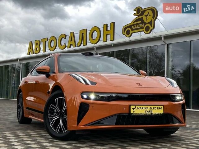 Оранжевый Zeekr 001, объемом двигателя 0 л и пробегом 8 тыс. км за 39999 $, фото 1 на Automoto.ua