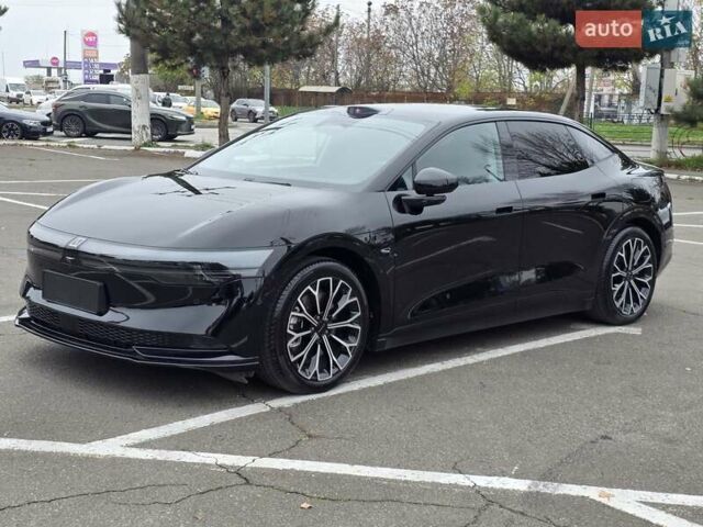 Черный Zeekr 007, объемом двигателя 0 л и пробегом 5 тыс. км за 33999 $, фото 1 на Automoto.ua
