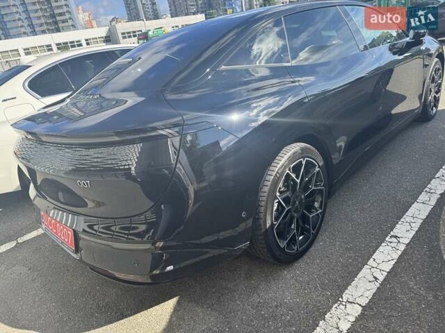 Черный Zeekr 007, объемом двигателя 0 л и пробегом 20 тыс. км за 36500 $, фото 1 на Automoto.ua
