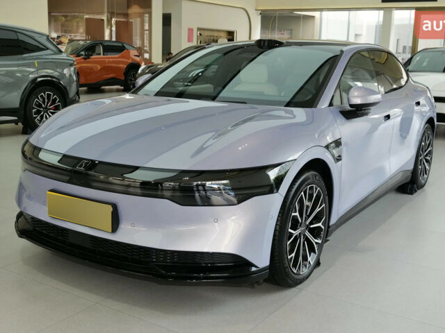 Zeekr 007, об'ємом двигуна 0 л та пробігом 0 тис. км за 31999 $, фото 1 на Automoto.ua