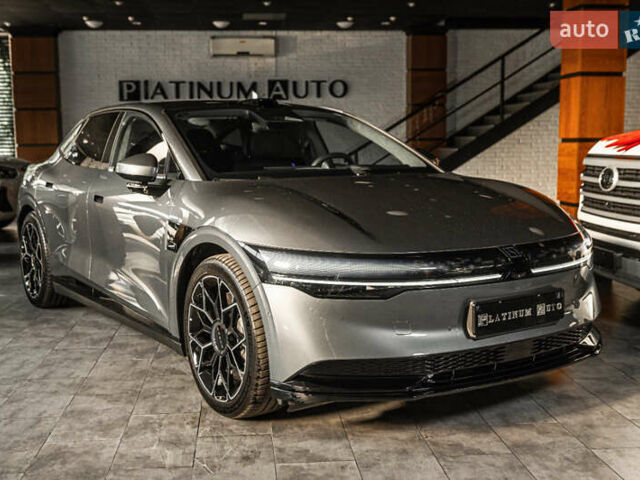 Сірий Zeekr 007, об'ємом двигуна 0 л та пробігом 1 тис. км за 38900 $, фото 1 на Automoto.ua