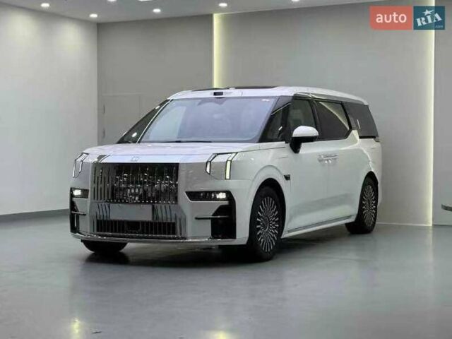Белый Zeekr 009, объемом двигателя 0 л и пробегом 14 тыс. км за 68700 $, фото 1 на Automoto.ua