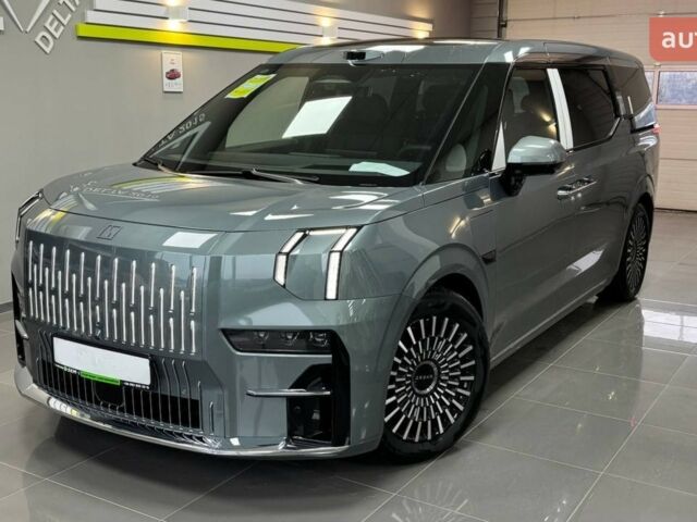 купить новое авто Zeekr 009 2024 года от официального дилера SKM-1 Zeekr фото