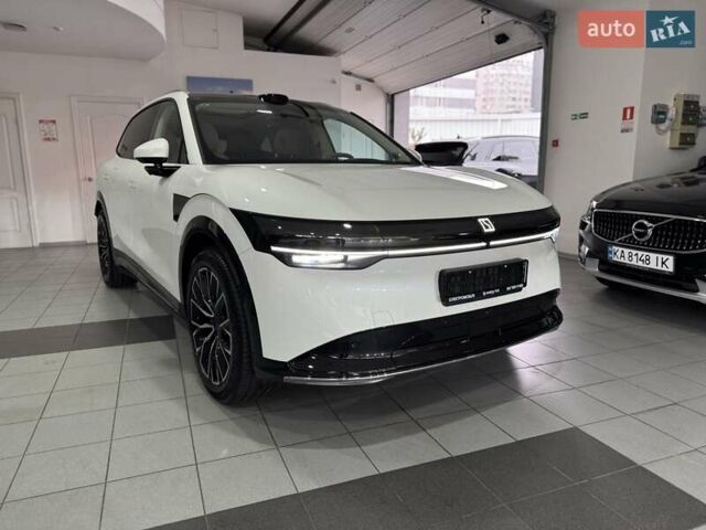 Zeekr 7X 2025 в Одессе на Automoto.ua Белый Zeekr 7X, объемом двигателя 0 л и пробегом 1 тыс. км за 48900 $, фото 1 на Automoto.ua