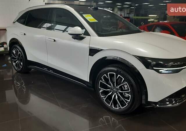 Білий Zeekr 7X, об'ємом двигуна 0 л та пробігом 1 тис. км за 45000 $, фото 1 на Automoto.ua