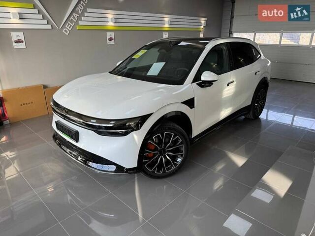 Белый Zeekr 7X, объемом двигателя 0 л и пробегом 1 тыс. км за 37499 $, фото 1 на Automoto.ua
