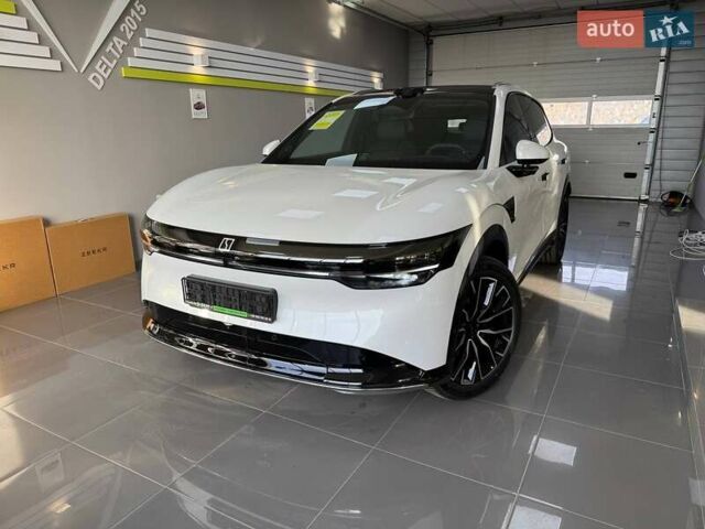 Белый Zeekr 7X, объемом двигателя 0 л и пробегом 1 тыс. км за 37499 $, фото 1 на Automoto.ua