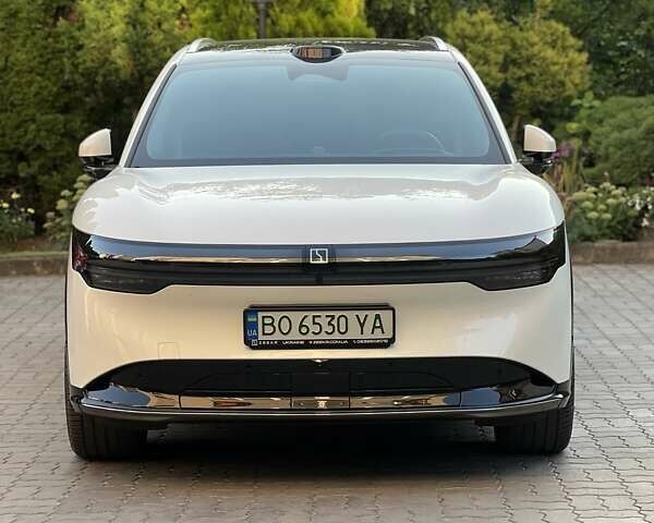 Белый Zeekr 7X, объемом двигателя 0 л и пробегом 1 тыс. км за 43000 $, фото 1 на Automoto.ua