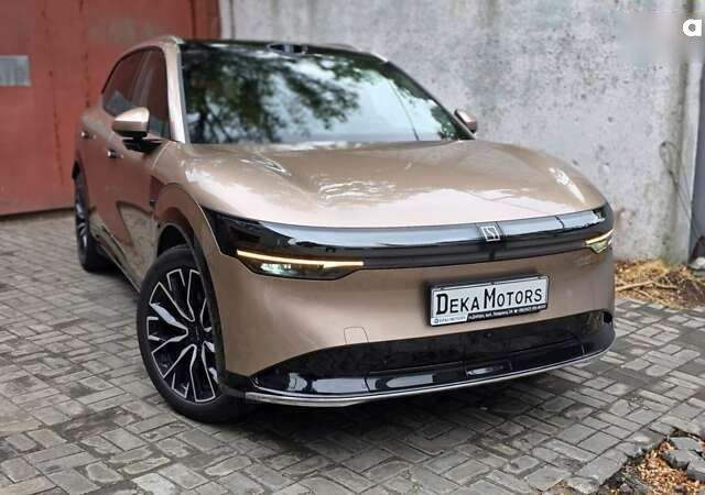 Zeekr 7X, объемом двигателя 0 л и пробегом 8 тыс. км за 38890 $, фото 1 на Automoto.ua