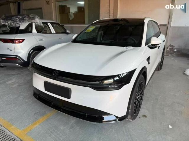 Zeekr 7X 2025 в Львове на Automoto.ua Zeekr 7X, объемом двигателя 0 л и пробегом 1 тыс. км за 41700 $, фото 1 на Automoto.ua