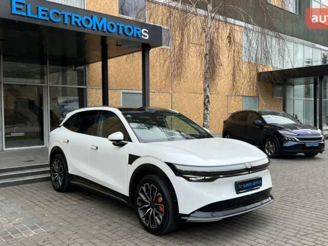 Zeekr 7X 2025 года купить новое авто Zeekr 7X 2025 года от официального дилера Petr Zeekr фото