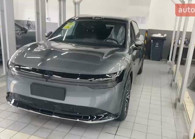 Серый Zeekr 7X, объемом двигателя 0 л и пробегом 1 тыс. км за 42499 $, фото 1 на Automoto.ua