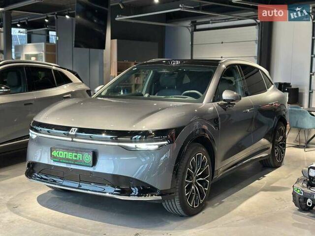 Серый Zeekr 7X, объемом двигателя 0 л и пробегом 1 тыс. км за 39500 $, фото 1 на Automoto.ua