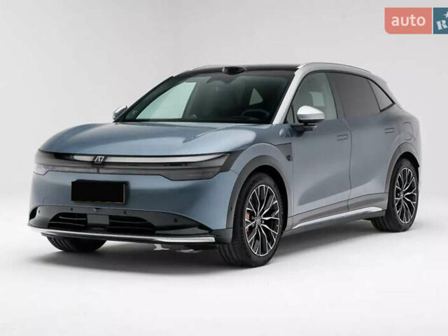 Серый Zeekr 7X, объемом двигателя 0 л и пробегом 1 тыс. км за 39200 $, фото 1 на Automoto.ua