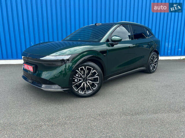 Зеленый Zeekr 7X, объемом двигателя 0 л и пробегом 9 тыс. км за 43999 $, фото 1 на Automoto.ua