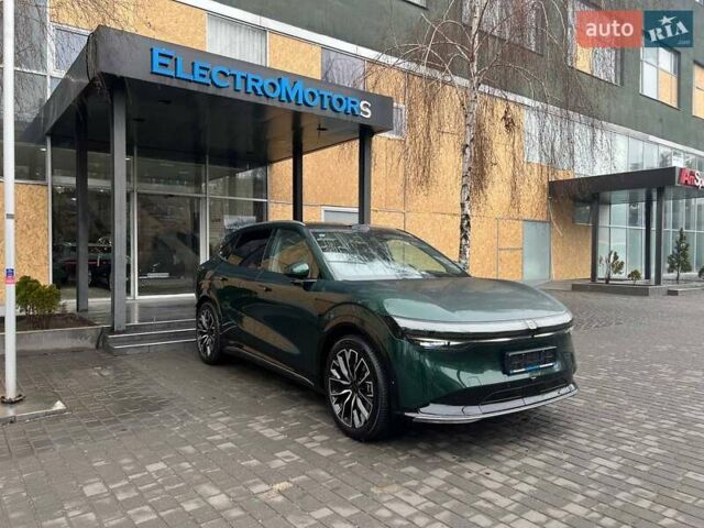 Зеленый Zeekr 7X, объемом двигателя 0 л и пробегом 1 тыс. км за 41799 $, фото 1 на Automoto.ua