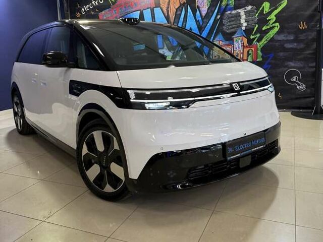 Белый Zeekr Mix, объемом двигателя 0 л и пробегом 1 тыс. км за 44999 $, фото 1 на Automoto.ua
