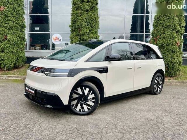 Zeekr Mix, объемом двигателя 0 л и пробегом 3 тыс. км за 46500 $, фото 1 на Automoto.ua