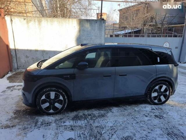 Zeekr Mix, объемом двигателя 0 л и пробегом 1 тыс. км за 48900 $, фото 1 на Automoto.ua