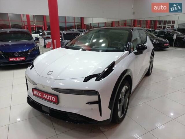 Белый Zeekr X, объемом двигателя 0 л и пробегом 32 тыс. км за 27000 $, фото 1 на Automoto.ua