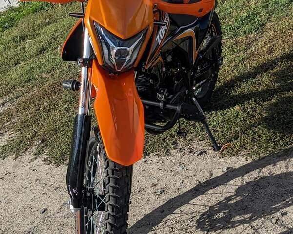 Zonsen ZS250GY-8 2025 в Полтаве на Automoto.ua Оранжевый Zonsen ZS250GY-8, объемом двигателя 0.25 л и пробегом 3 тыс. км за 1600 $, фото 1 на Automoto.ua