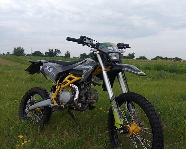 Желтый Zuumav S5-150, объемом двигателя 0.15 л и пробегом 225 тыс. км за 1300 $, фото 1 на Automoto.ua