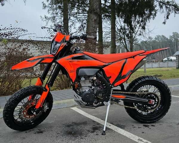 Красный Zuumav S8-NC 450, объемом двигателя 0.45 л и пробегом 10 тыс. км за 4000 $, фото 1 на Automoto.ua