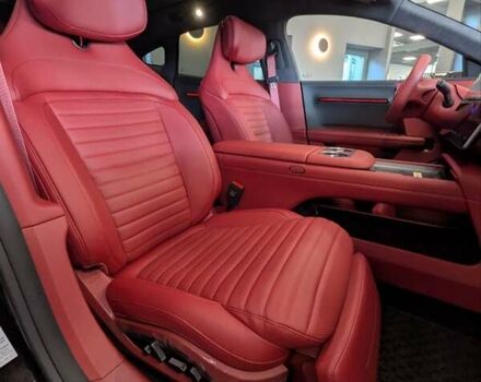 Черный Avatr 06, объемом двигателя 0 л и пробегом 1 тыс. км за 50000 $, фото 15 на Automoto.ua