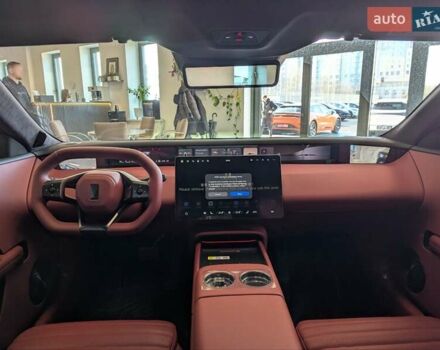 Черный Avatr 06, объемом двигателя 0 л и пробегом 1 тыс. км за 50000 $, фото 9 на Automoto.ua