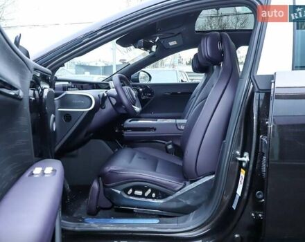 Коричневий Avatr 07, об'ємом двигуна 0 л та пробігом 1 тис. км за 34700 $, фото 11 на Automoto.ua