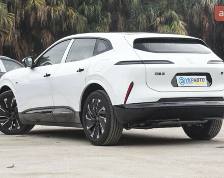 Avatr 07, об'ємом двигуна 0 л та пробігом 0 тис. км за 40200 $, фото 7 на Automoto.ua