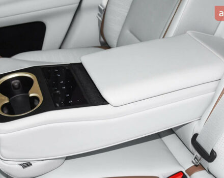 Avatr 07, об'ємом двигуна 0 л та пробігом 0 тис. км за 40200 $, фото 23 на Automoto.ua