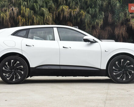 Avatr 07, объемом двигателя 0 л и пробегом 0 тыс. км за 40200 $, фото 6 на Automoto.ua