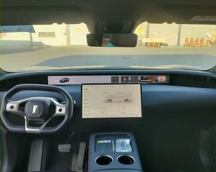 Серый Avatr 07, объемом двигателя 0 л и пробегом 15 тыс. км за 37500 $, фото 9 на Automoto.ua