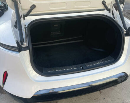 Білий Avatr 11, об'ємом двигуна 0 л та пробігом 16 тис. км за 49500 $, фото 2 на Automoto.ua