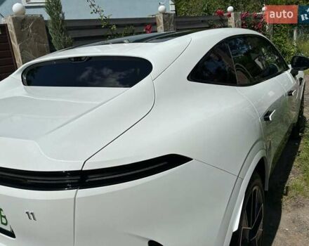 Белый Avatr 11, объемом двигателя 0 л и пробегом 36 тыс. км за 38500 $, фото 4 на Automoto.ua