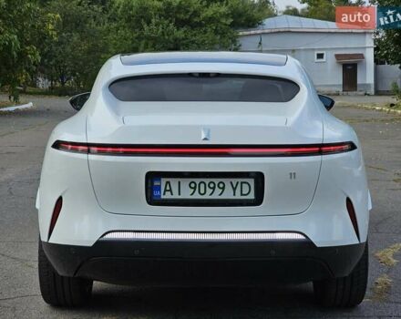 Белый Avatr 11, объемом двигателя 0 л и пробегом 13 тыс. км за 41000 $, фото 4 на Automoto.ua