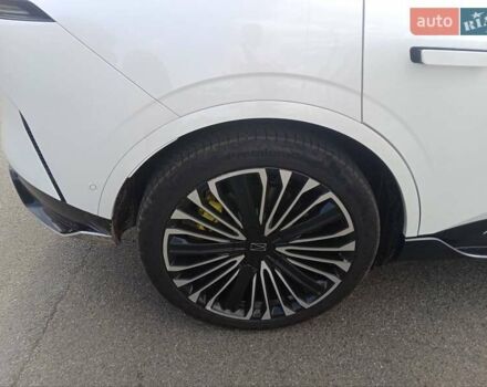 Білий Avatr 11, об'ємом двигуна 0 л та пробігом 8 тис. км за 40000 $, фото 12 на Automoto.ua