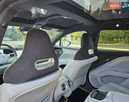 Белый Avatr 11, объемом двигателя 0 л и пробегом 13 тыс. км за 41000 $, фото 64 на Automoto.ua
