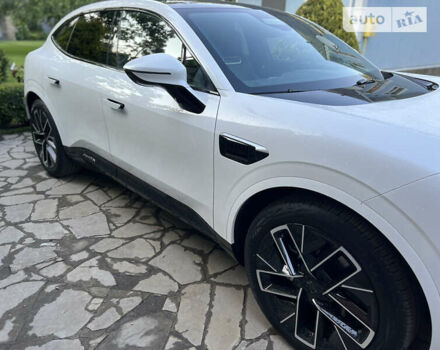 Белый Avatr 11, объемом двигателя 0 л и пробегом 36 тыс. км за 38500 $, фото 1 на Automoto.ua