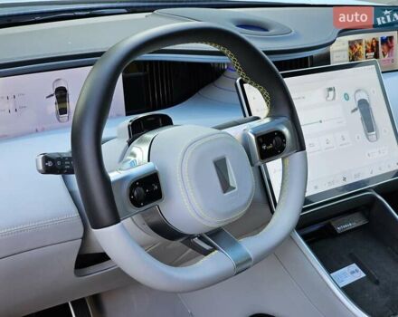Белый Avatr 11, объемом двигателя 0 л и пробегом 13 тыс. км за 41000 $, фото 32 на Automoto.ua
